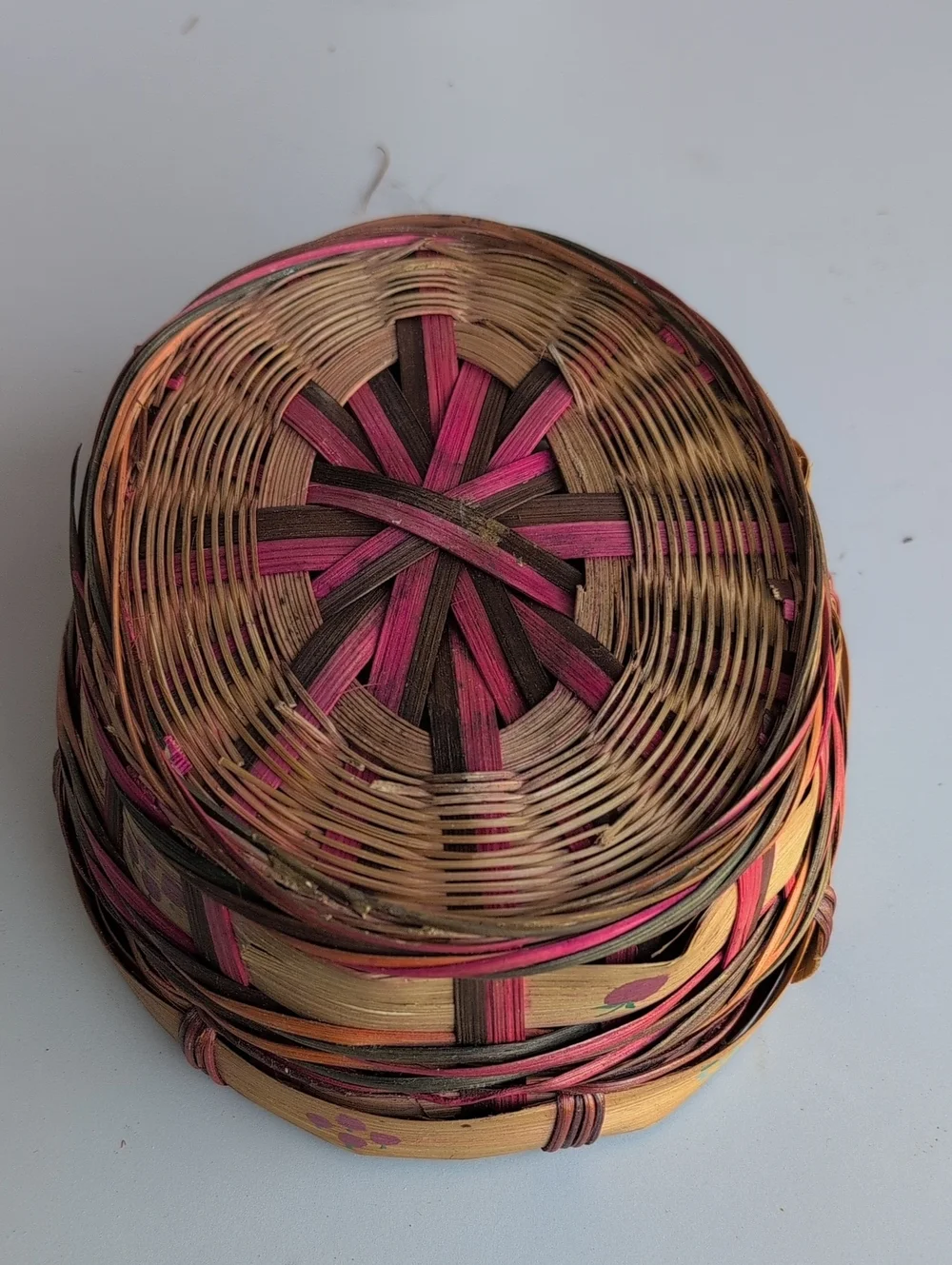 N/A handcrafted woven